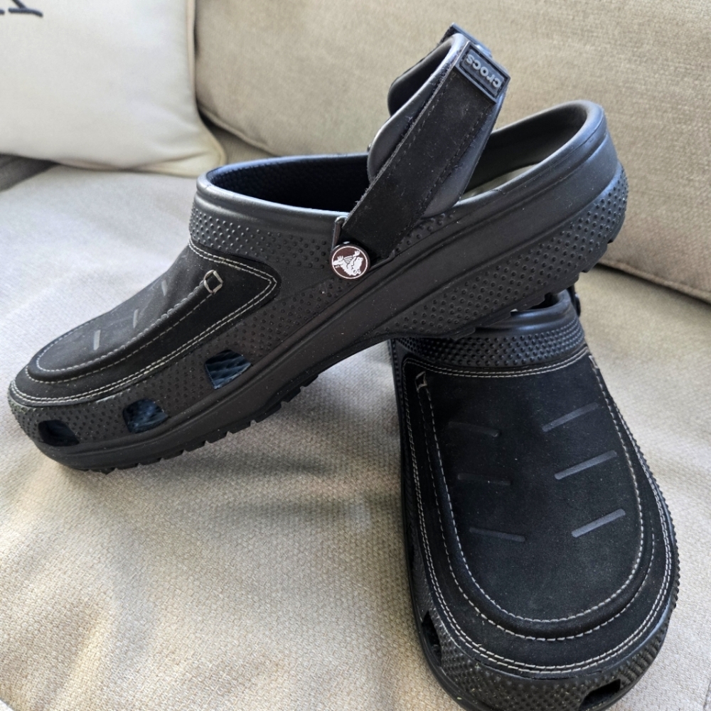 Mens CROCS Yukon Vista II LiteRide Black Sandals